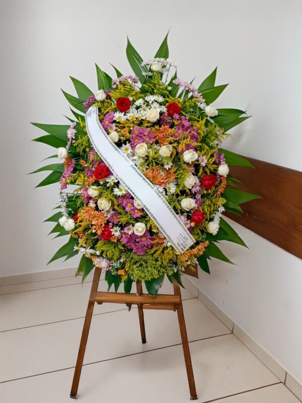 Coroa de Rosas + Flores do Campo (Mista)